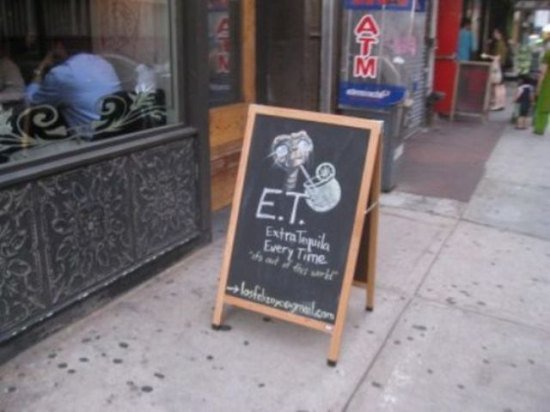 great-funny-bar-signs-02