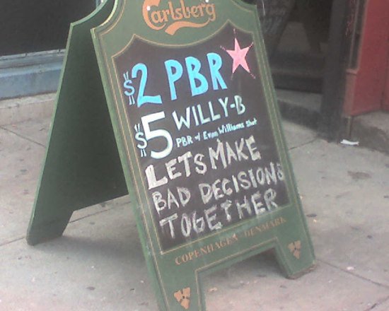 great-funny-bar-signs-8