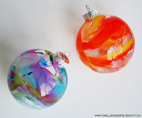 10. Melted Crayon Ornaments for perfect visual effect