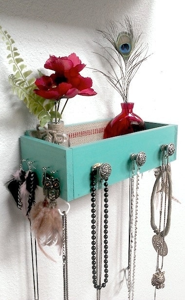 18. Your old drawers as decorative shelves