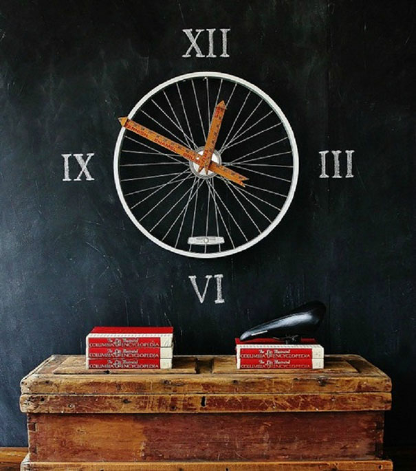 4: Bicycle wheel clock