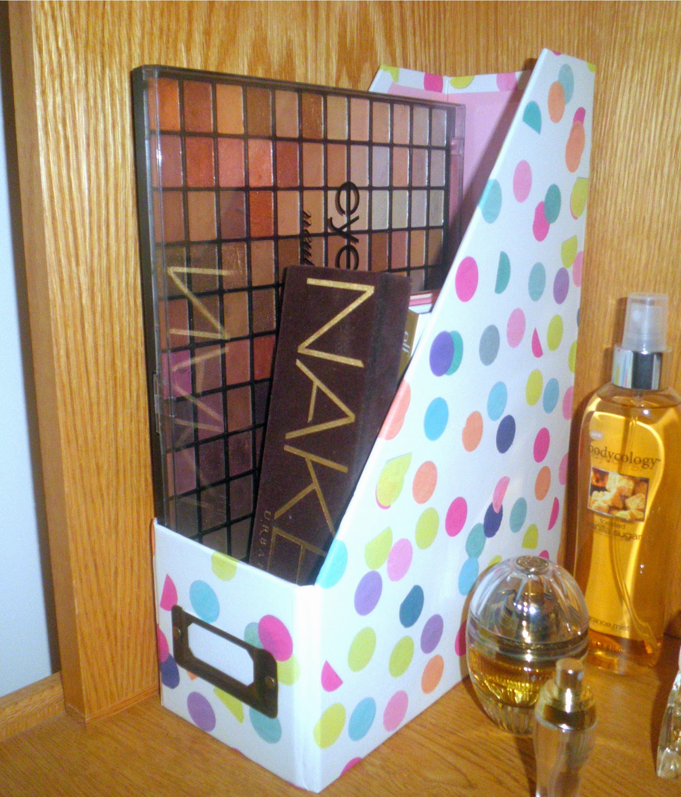 Who Thought Magazine Holders Could Be This Great Organizers? Very