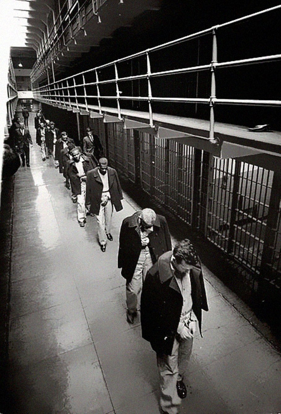8. The Leaving of Last Prisoners from Alcatraz, 1963