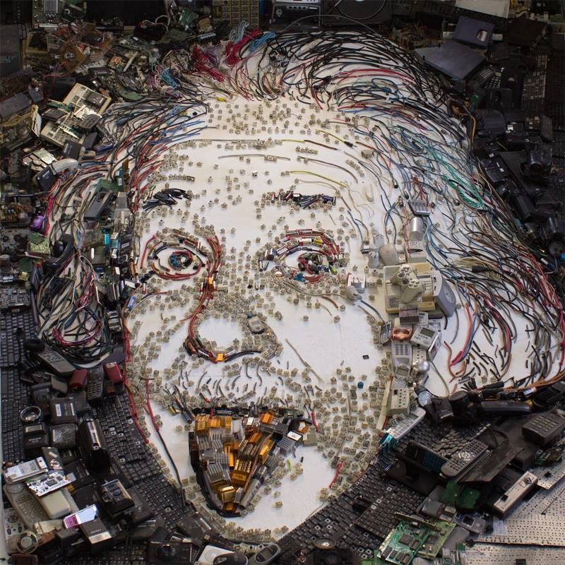 Incredible_Portraits_Of_Famous_Characters_Made_of_Obsolete_Electronic_Scraps_by_Artist_Christian_Pierini_2015_01-