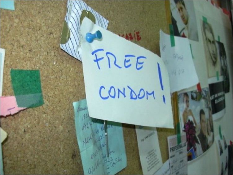 free_condom-574f0b0fc89cd__605