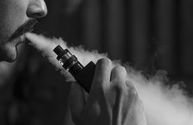 6 Benefits Of Buying THC-O Vape Liquid In Bulk