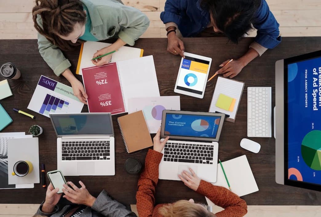 6 Ways an MBA in Marketing Can Boost Your Career