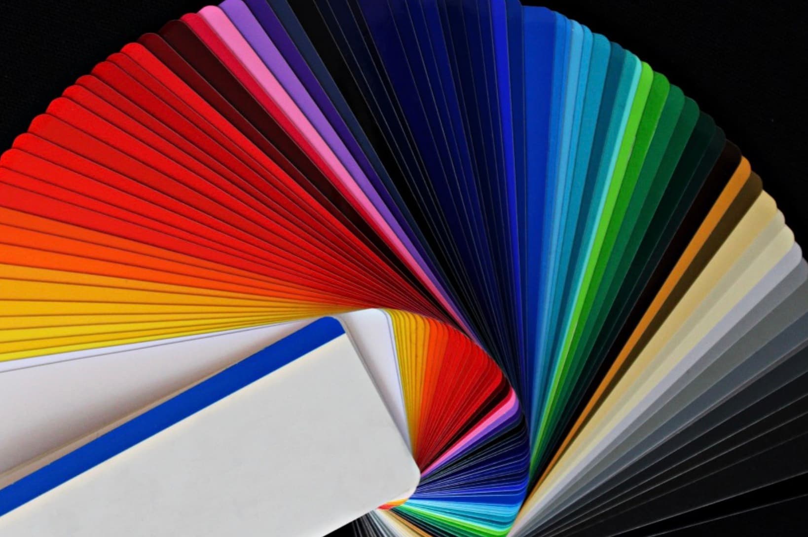 Beyond Glass: Discover the Advantages of Acrylic Sheets