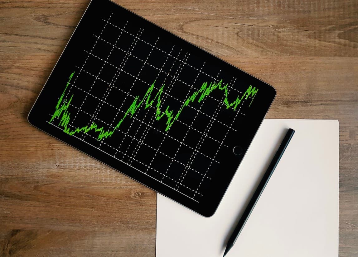 Becoming a Successful Forex Affiliate Marketer: Expert Tips