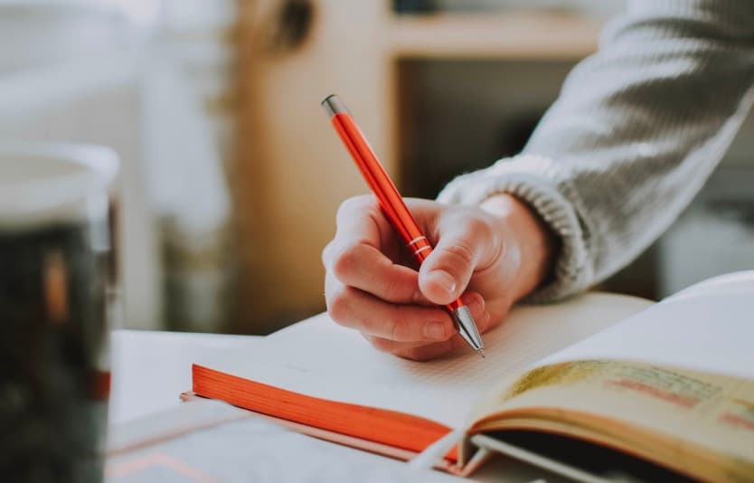 How to Choose A Legit Paper Writing Website