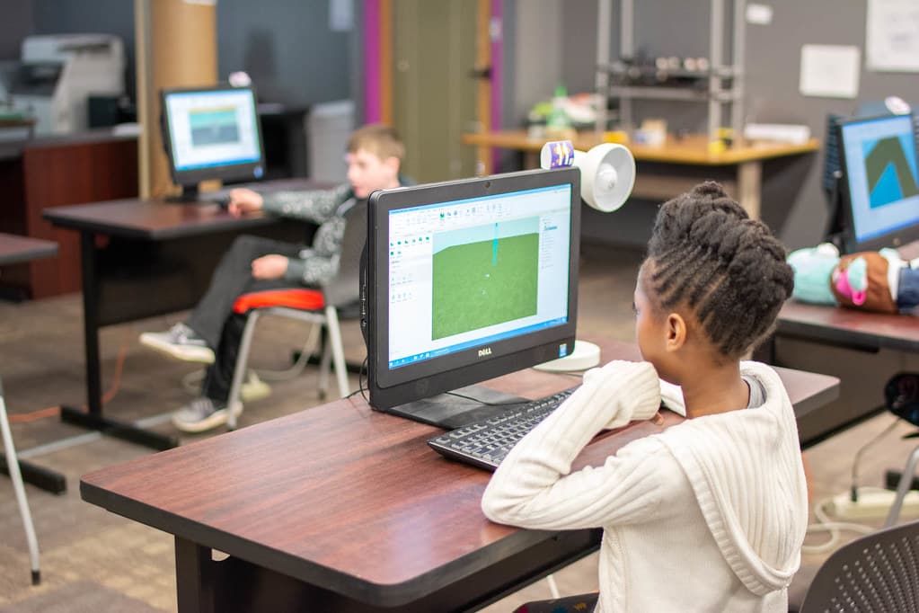 Unlocking the Benefits: How to Join Roblox Groups and Why You Should