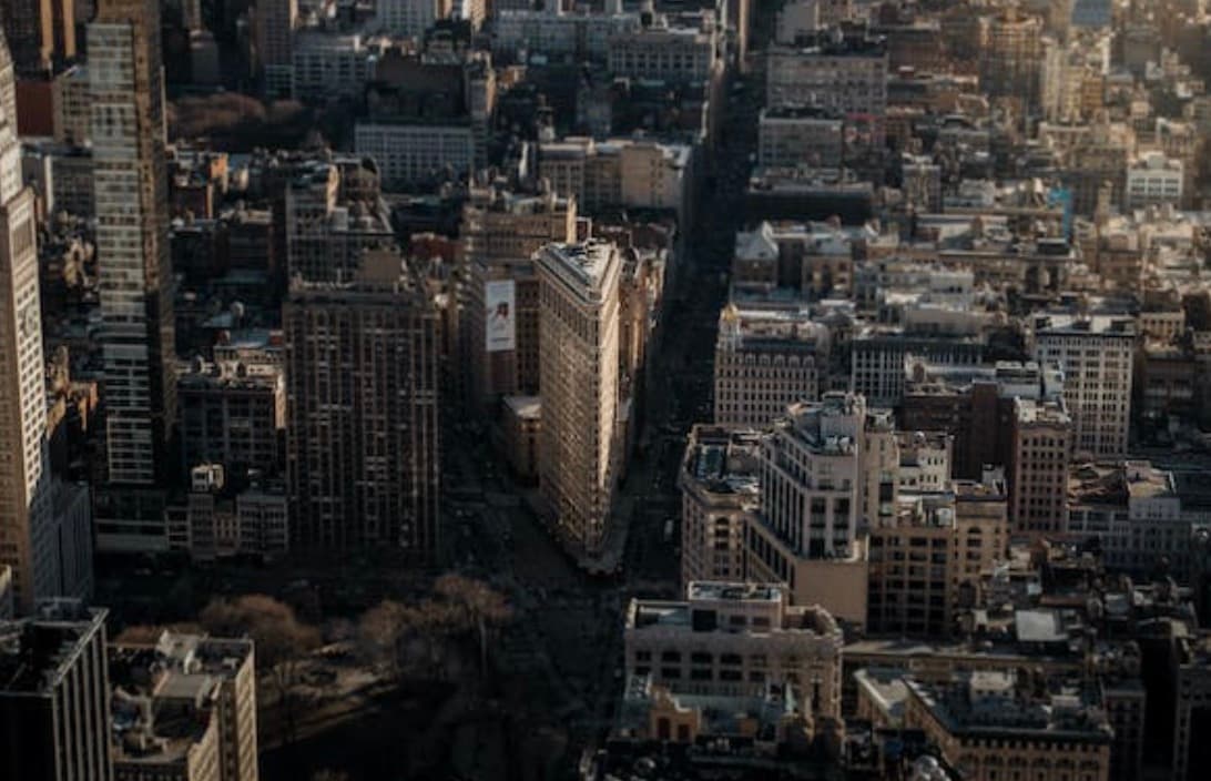 From Brownstones to Skyscrapers: NYC Movers’ Incredible Journeys