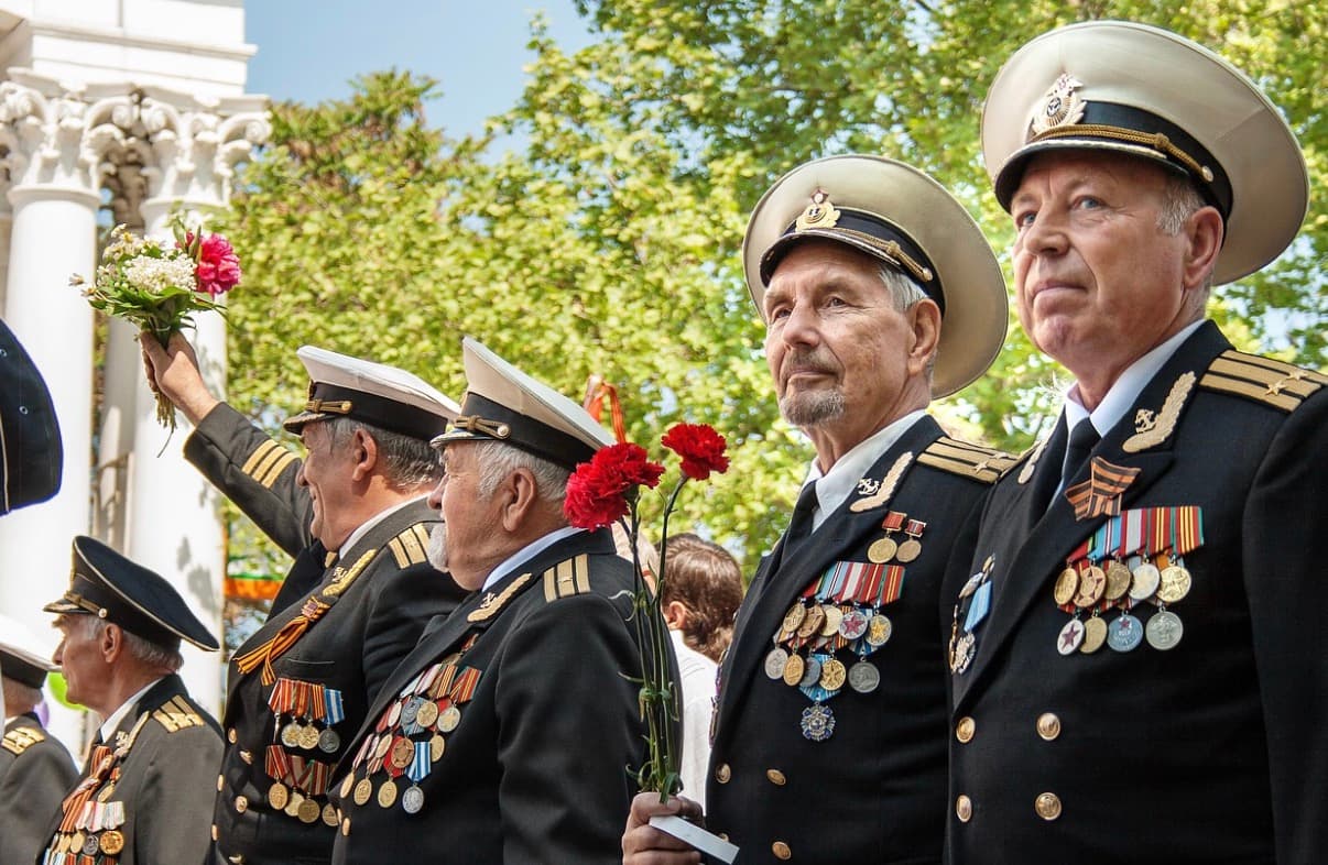 The Journey from Service to Civilian Life: Navigating Financial Challenges