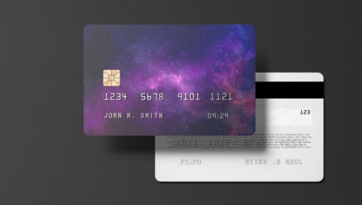 Super Easy Ways to Avoid Credit Card Debt