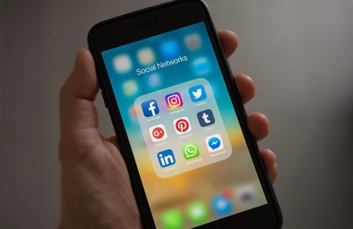 Top Ways People Are Making Money from Social Media Platforms