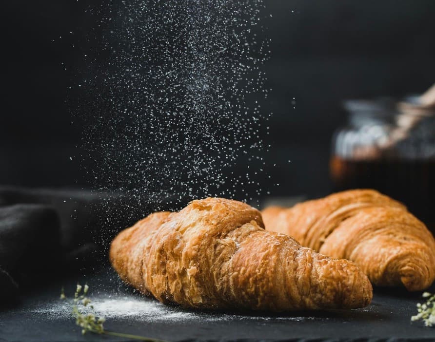 Must-Try French Pastries from the Best Bakeries in Paris