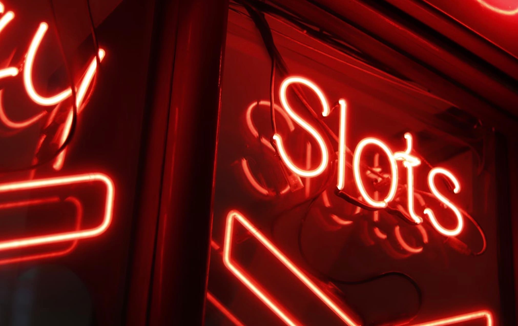 How does the Megaways slot game engine work?