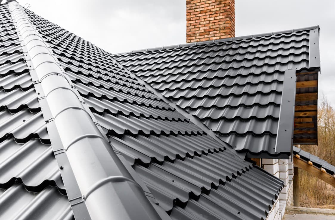 Roofing Contractors: Understanding Your Options for Roof Repairs