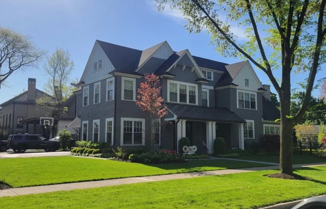 Enhancing Home Exteriors: Siding Installation Near Me in Schaumburg