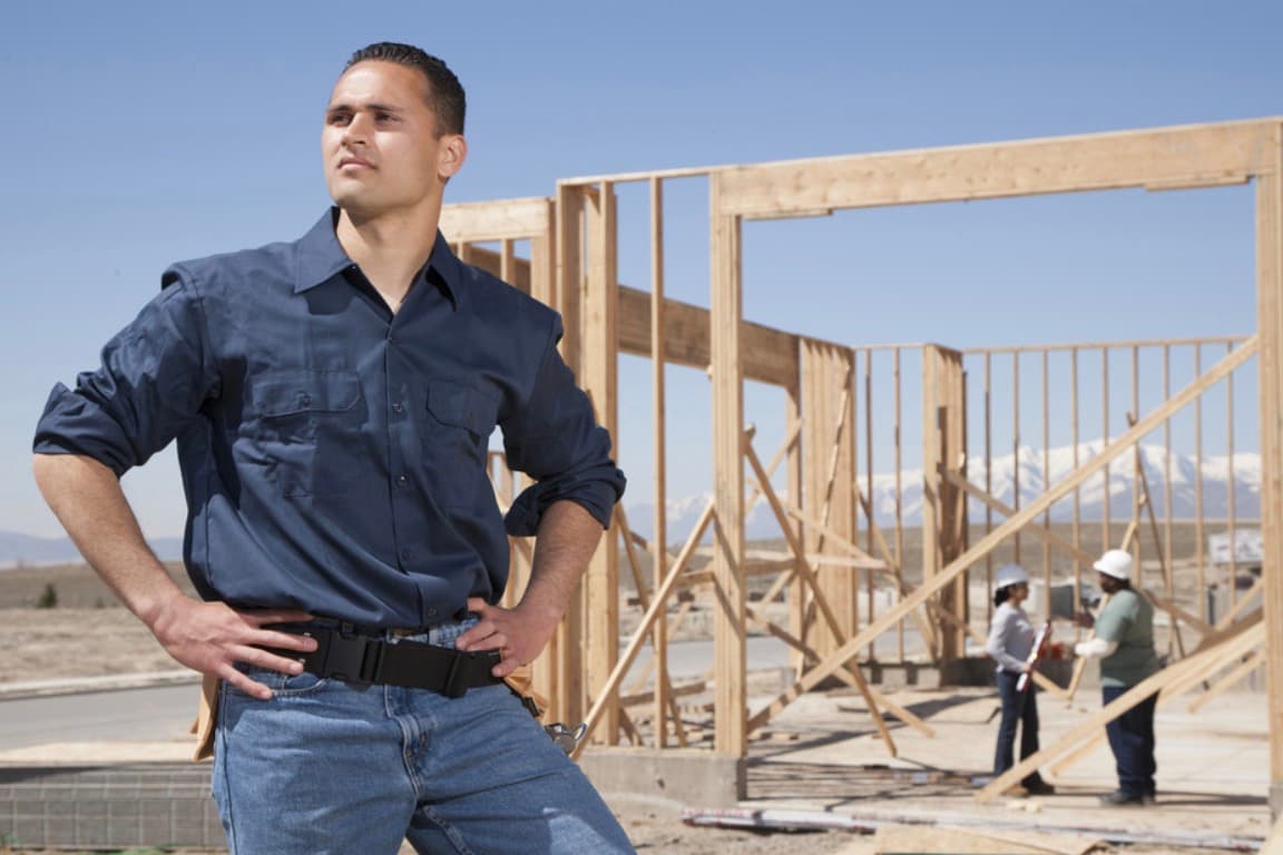 Why Do You Need to Work With a Professional Garage Company?