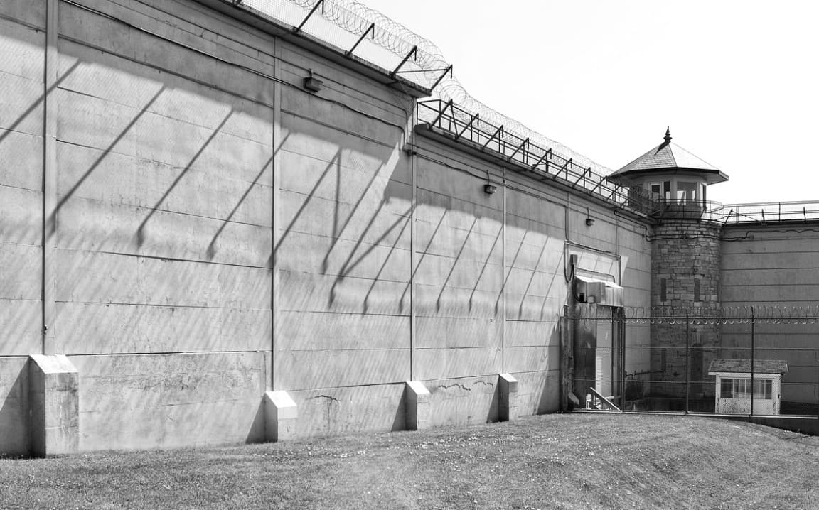 How Smart Technology Is Streamlining Inmate Location and Data Retrieval