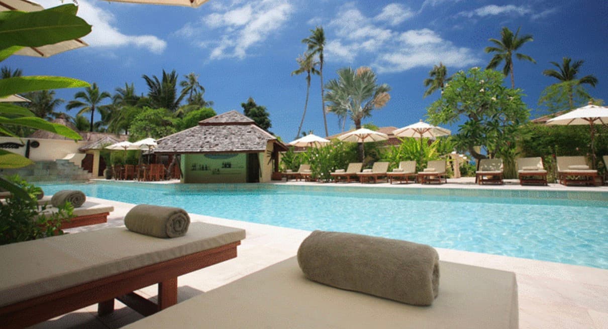 The Evolution of Online Casinos: From Niche Markets to Luxury Gaming Destinations