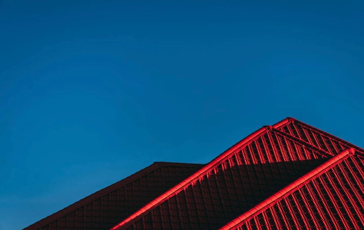 The Top Benefits of Hiring Roofing Services for Your Next Project