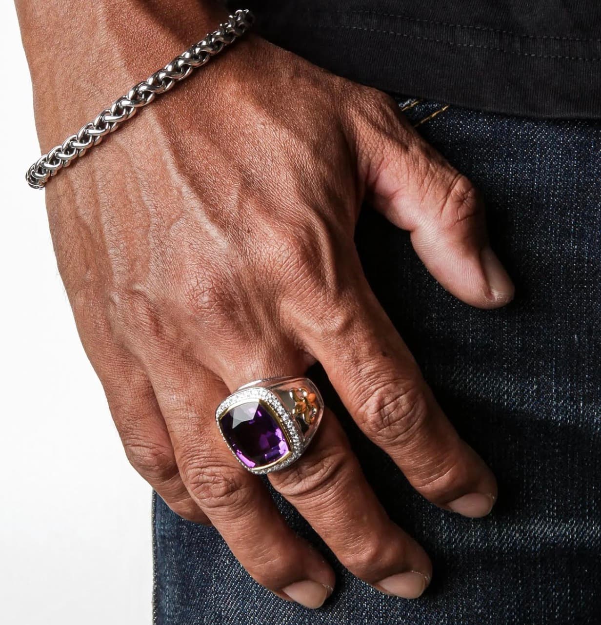 From Tradition to Trend: How Bishop Jewellery is Shaping Contemporary Style