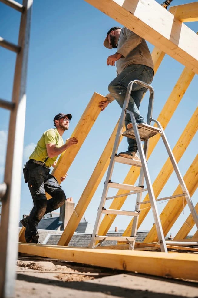 Why Professional Installation by Roofing Experts Matters for Home Safety