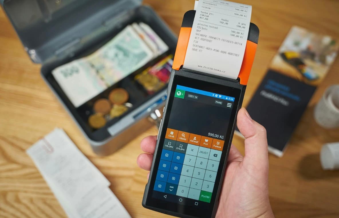 Key Tech Features That Make Invoicing Easier for Architects