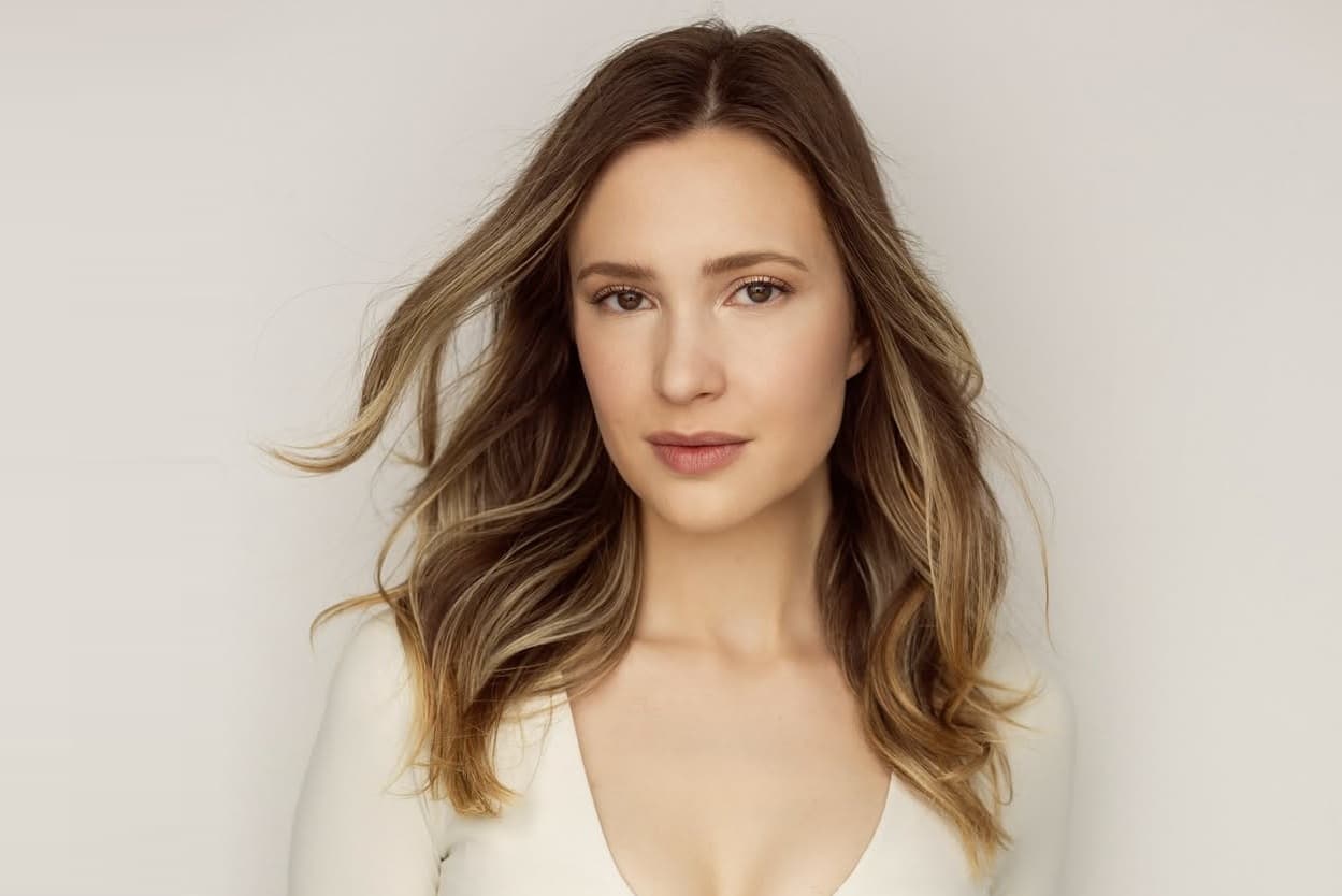 Alexia Fast