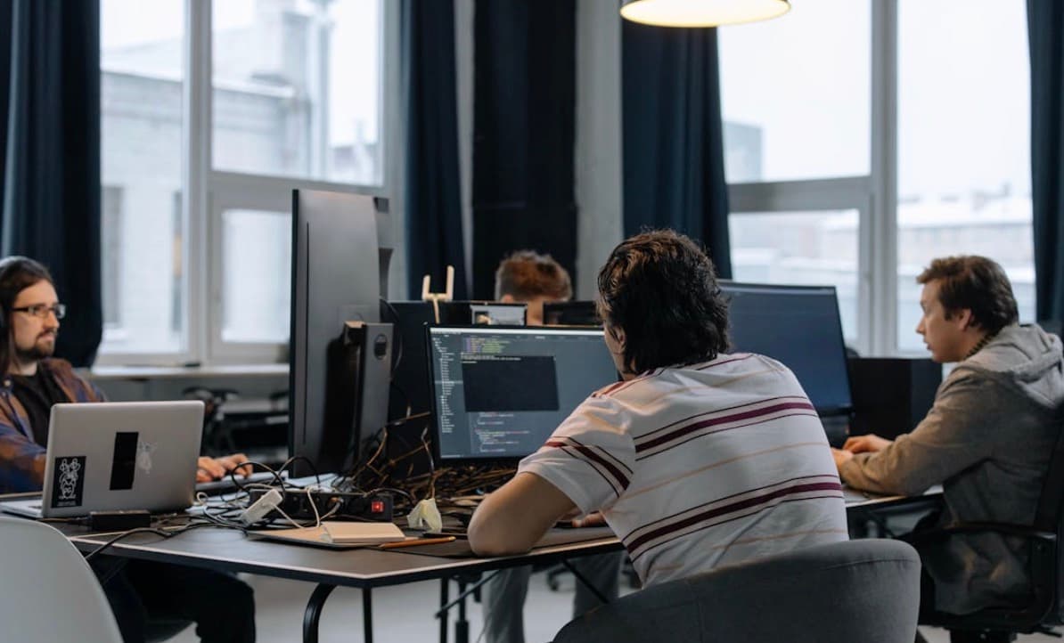 6 Efficiency Gains from Nearshore IT Team Integration