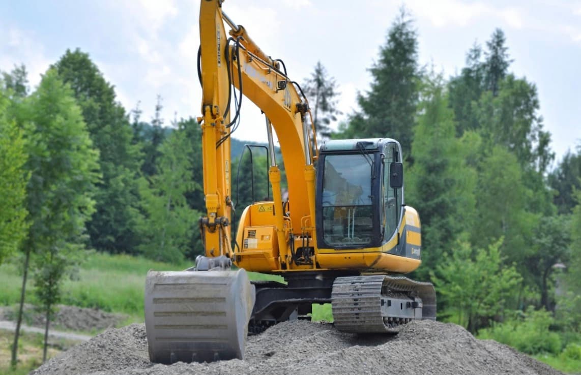 Why Consistent Branding Matters for Long-Term Success in the Landscaping Industry