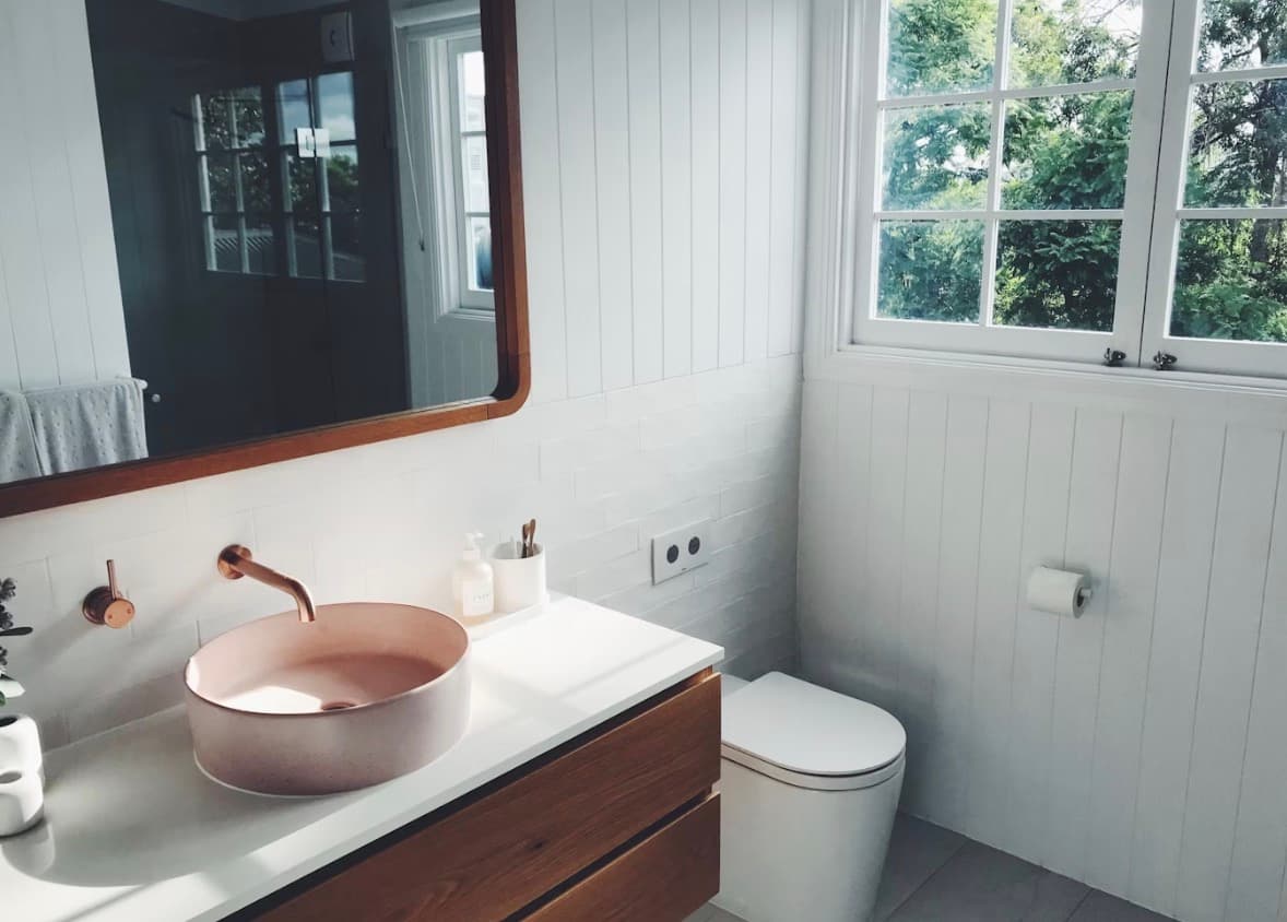 What Homeowners Should Expect From A Modern Bathroom Remodel