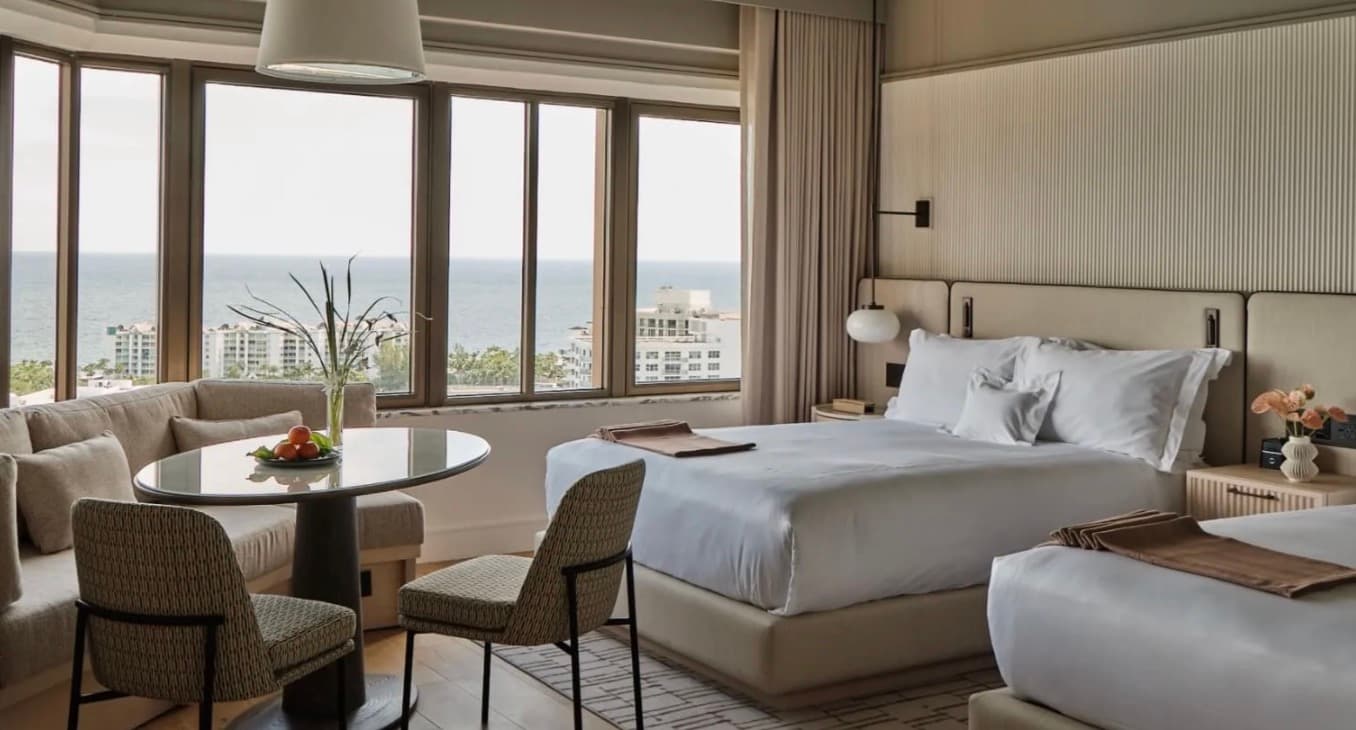 Unwind in Luxury Suites at Boca Raton with Access to Fine Dining