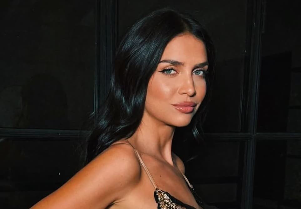 Zaira Nara