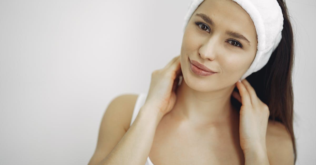 What a Skilled Facial Plastic Surgeon Evaluates Before Treatment