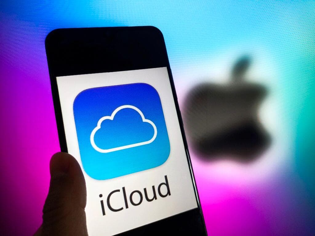 Apple Sued Over Hide My Email Privacy Flaw