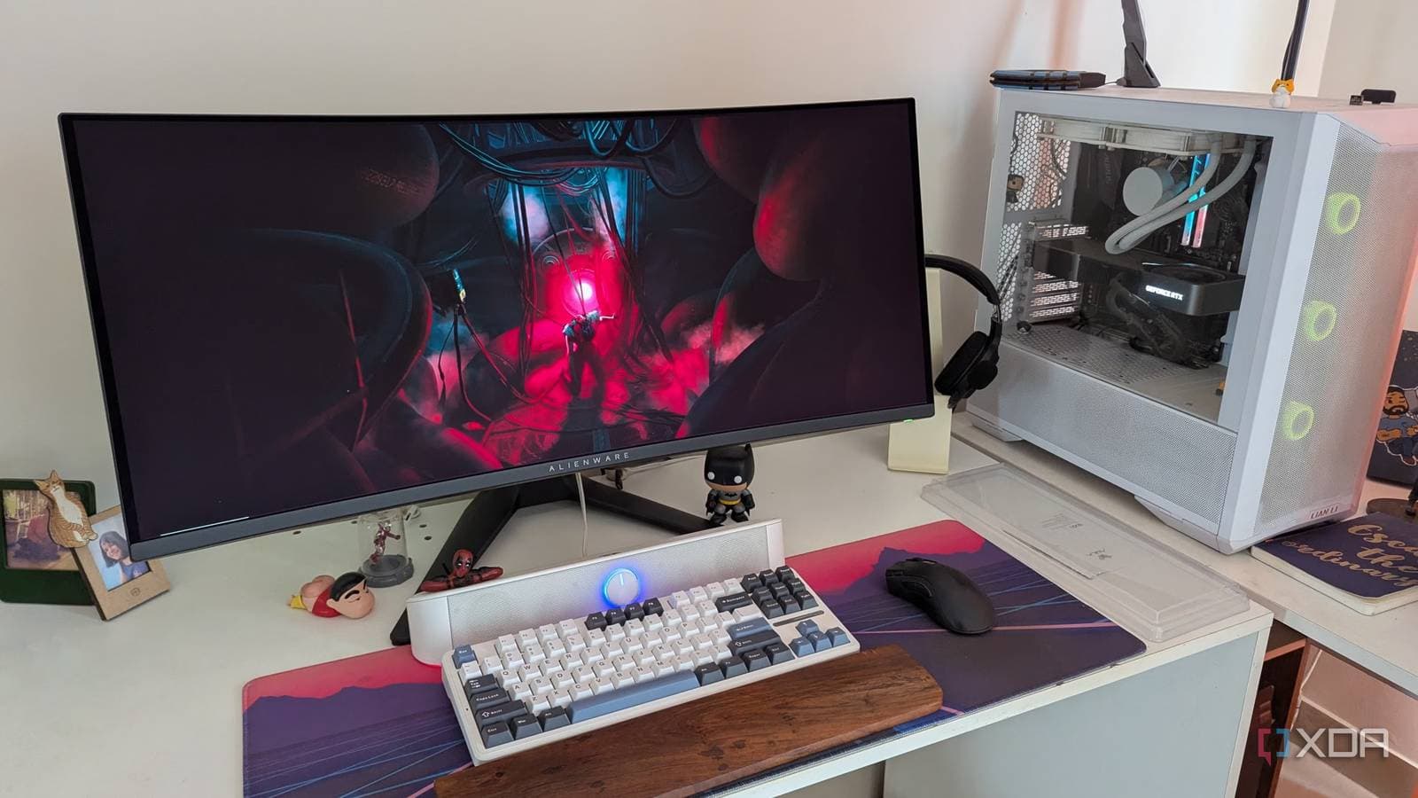 Your Monitor's USB Hub Already Beats a Docking Station