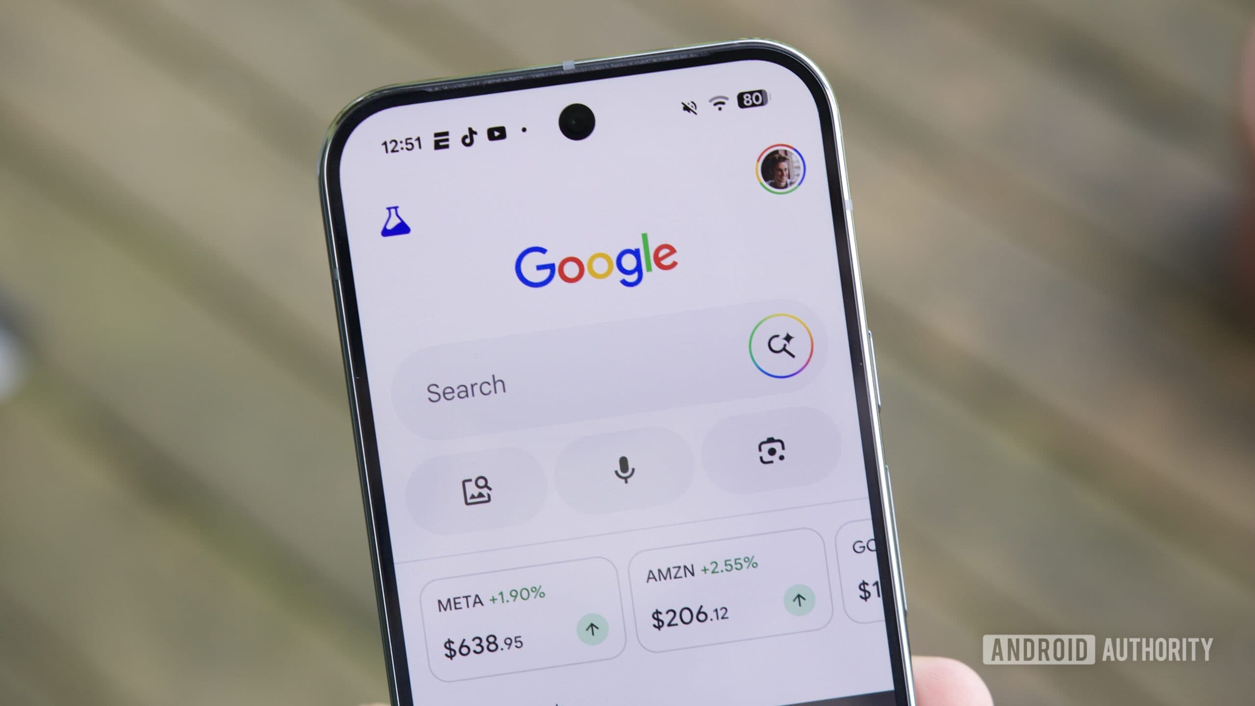 Google Search Will Now Show You Things You Didn't Ask For