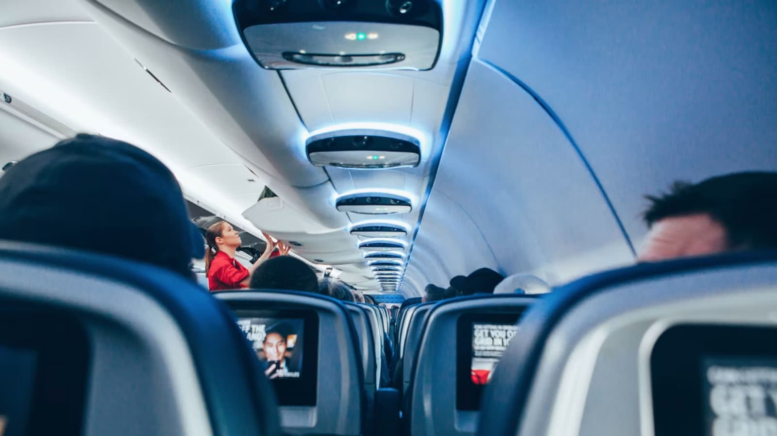 Satellite Internet Is Coming to a Lot More Planes in 2027