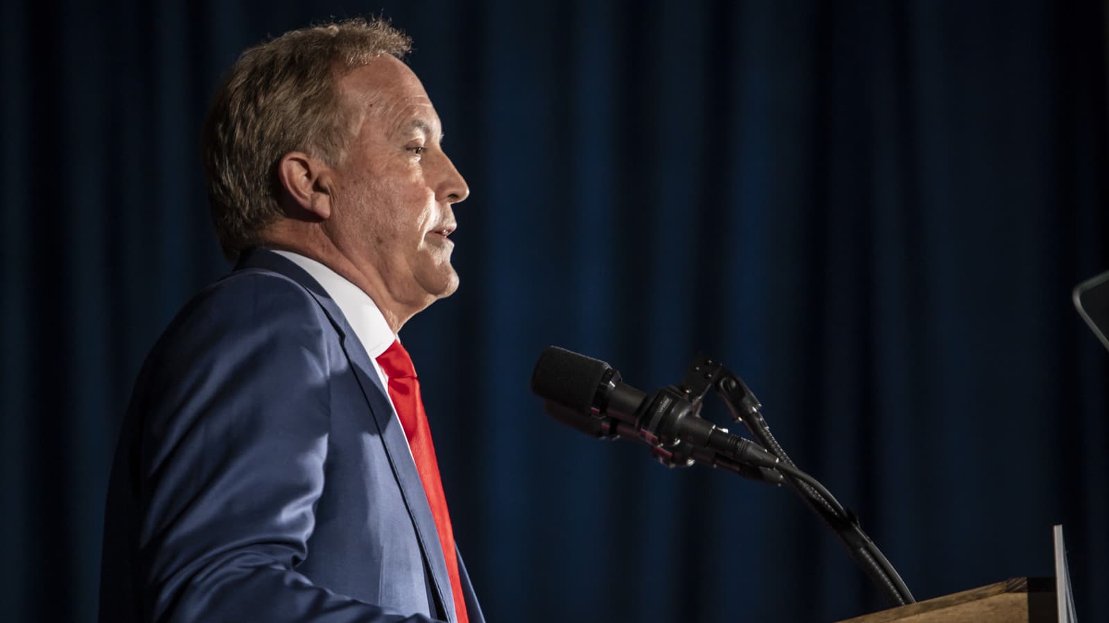 Texas Sues Netflix Over Alleged Illegal Data Collection