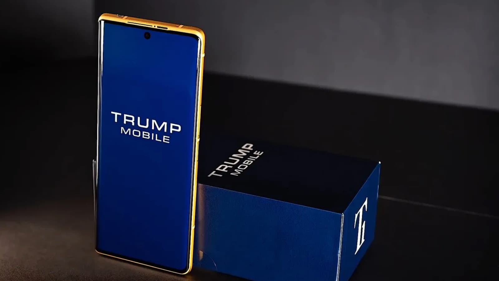 Trump's Gold T1 Phone Is Finally Shipping This Week