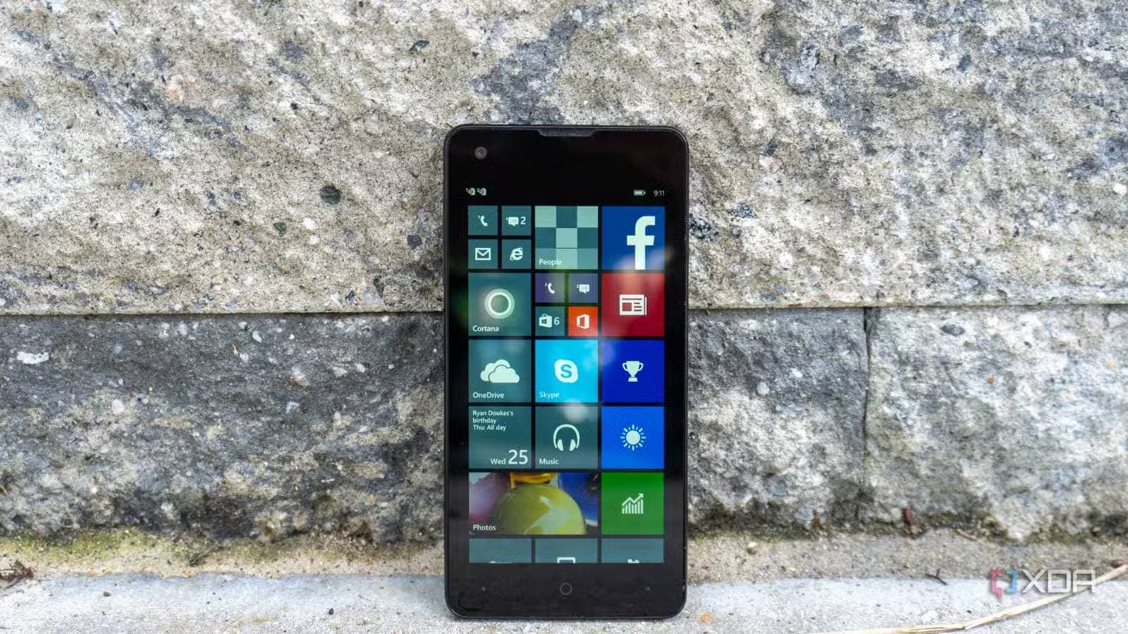 Windows Phone Is Dead, But Its Fans Refuse to Let Go