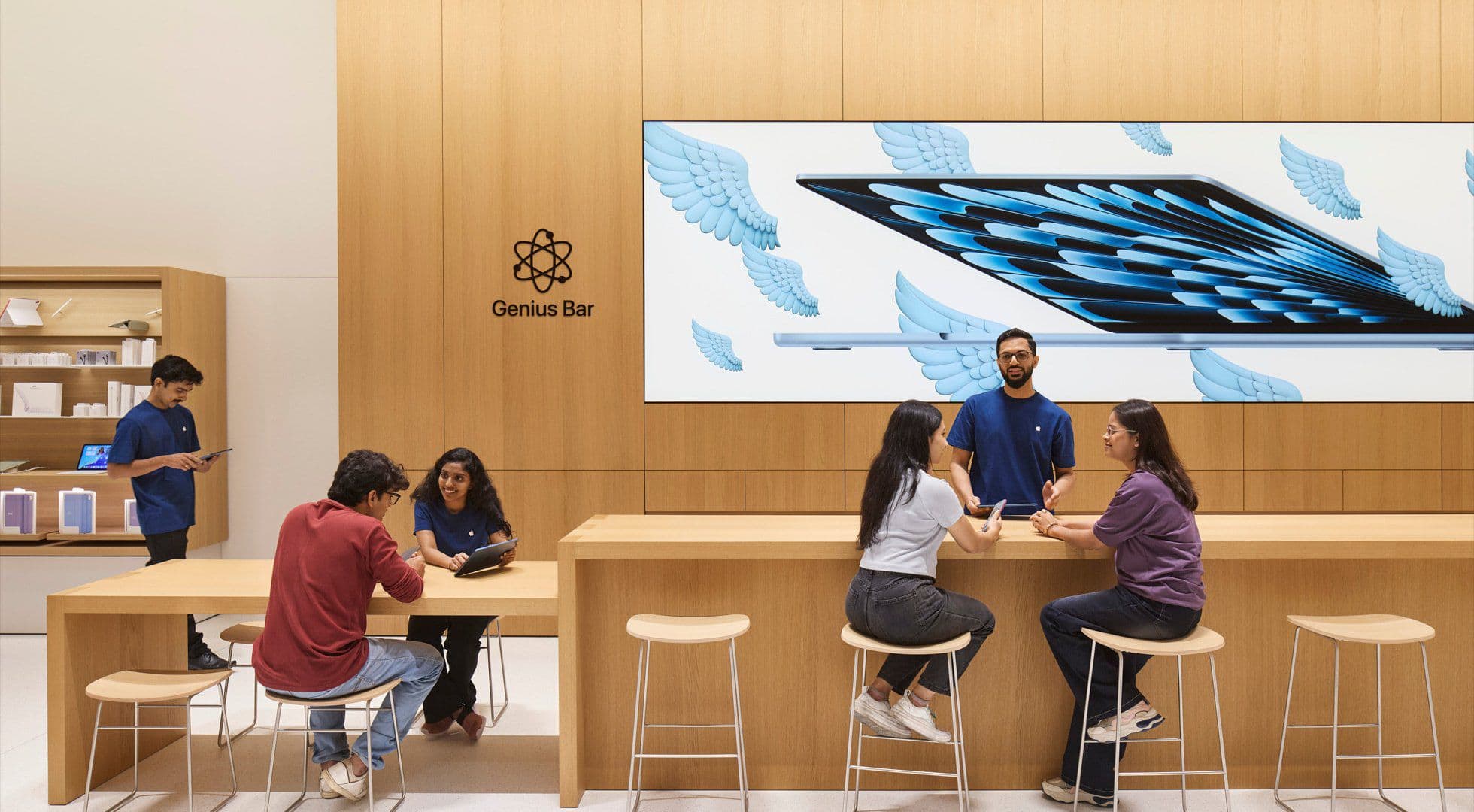 Apple Testing AI 'Live Notes' to Record Genius Bar Visits