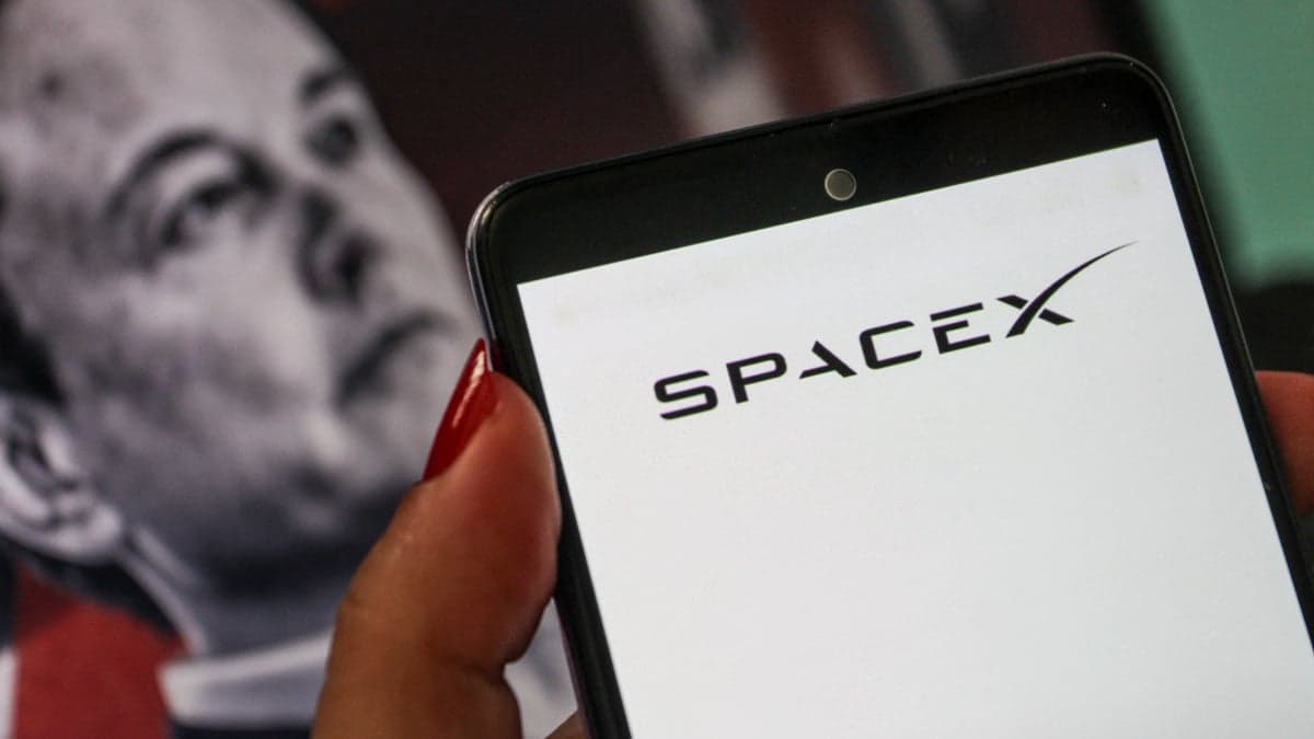 SpaceX Stock Falls 7 Days Straight: What Happens Next?