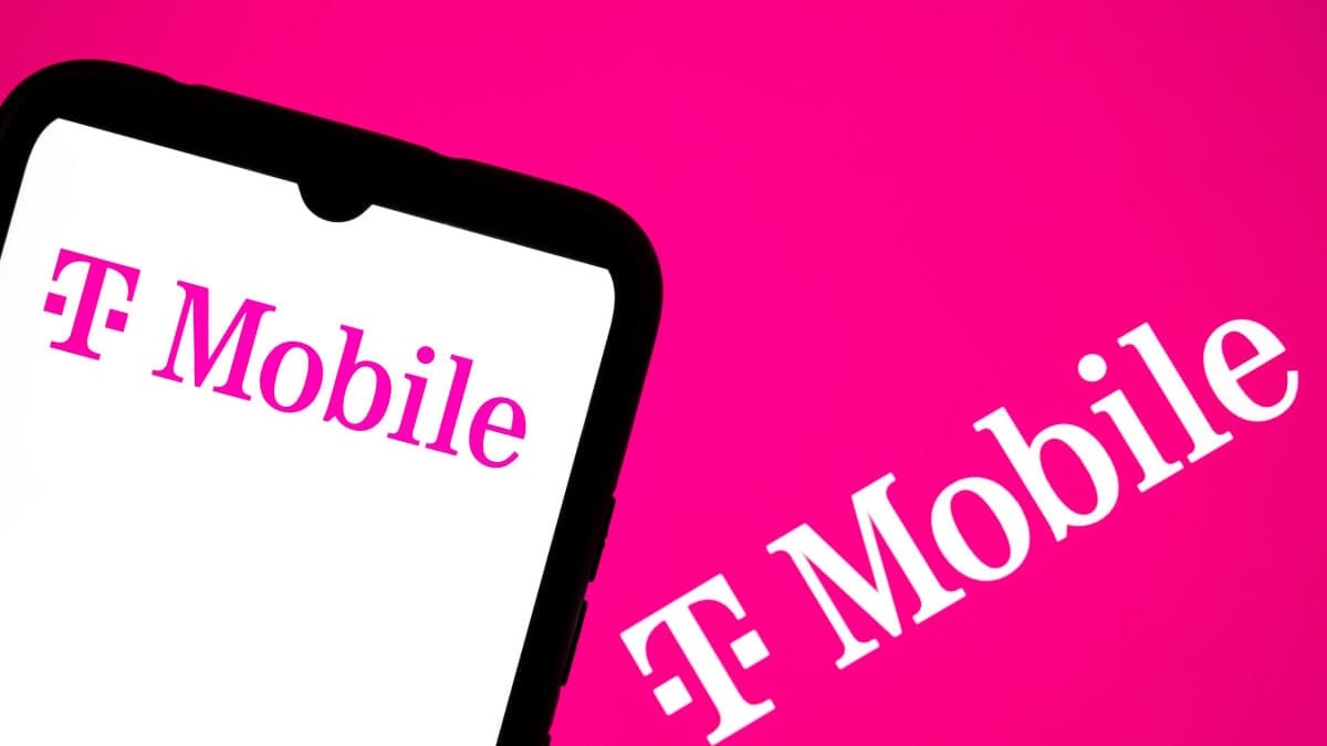 T-Mobile Is Auto-Upgrading Legacy Plans — With a Price Hike