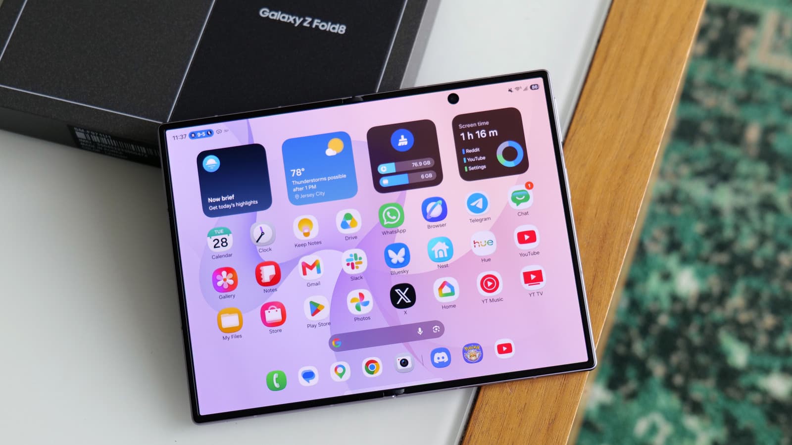 Galaxy Z Fold 8's Wider Design Is Selling Faster Than Expected