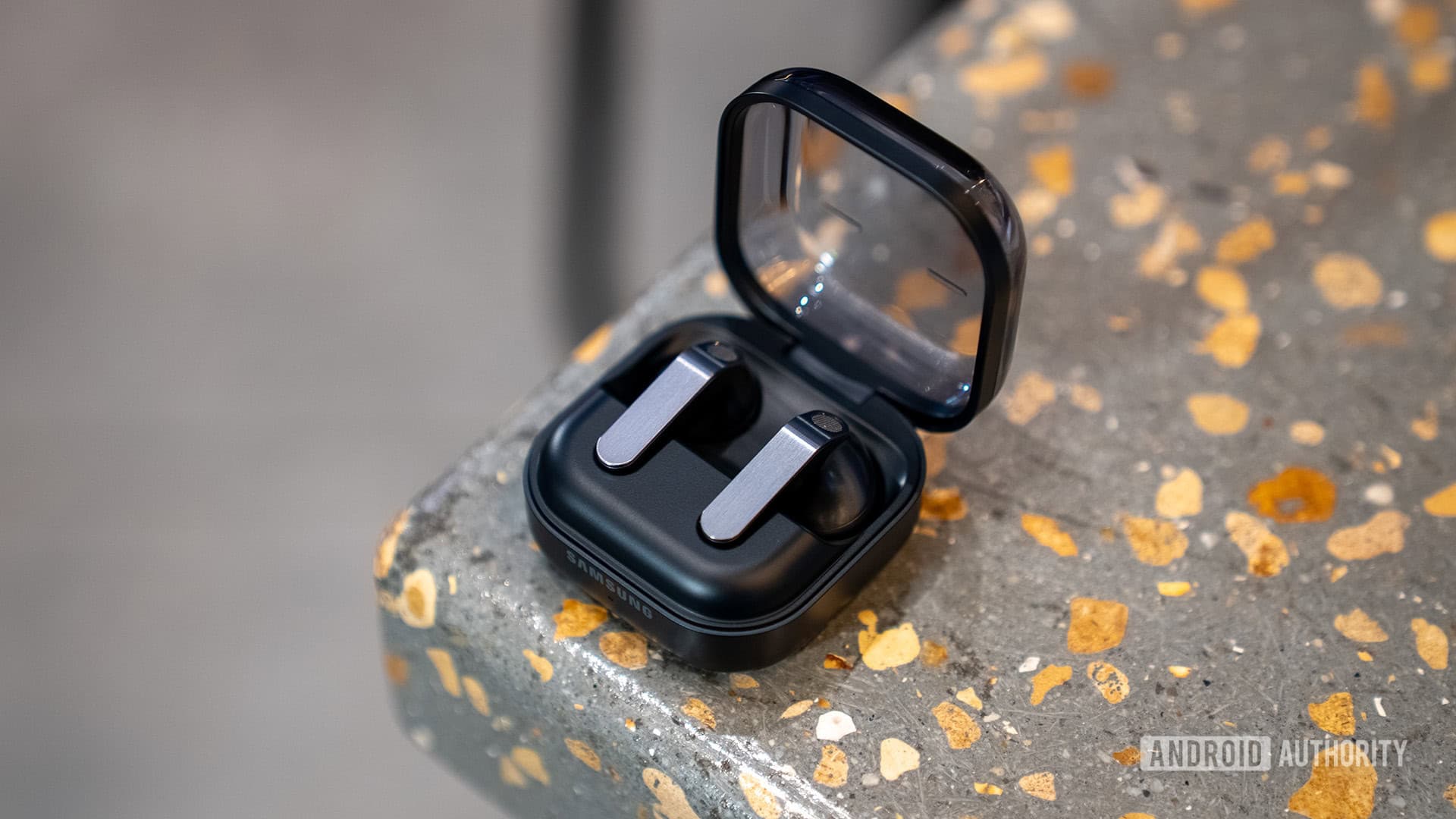 Samsung Is Working on Two New Galaxy Buds Designs at Once