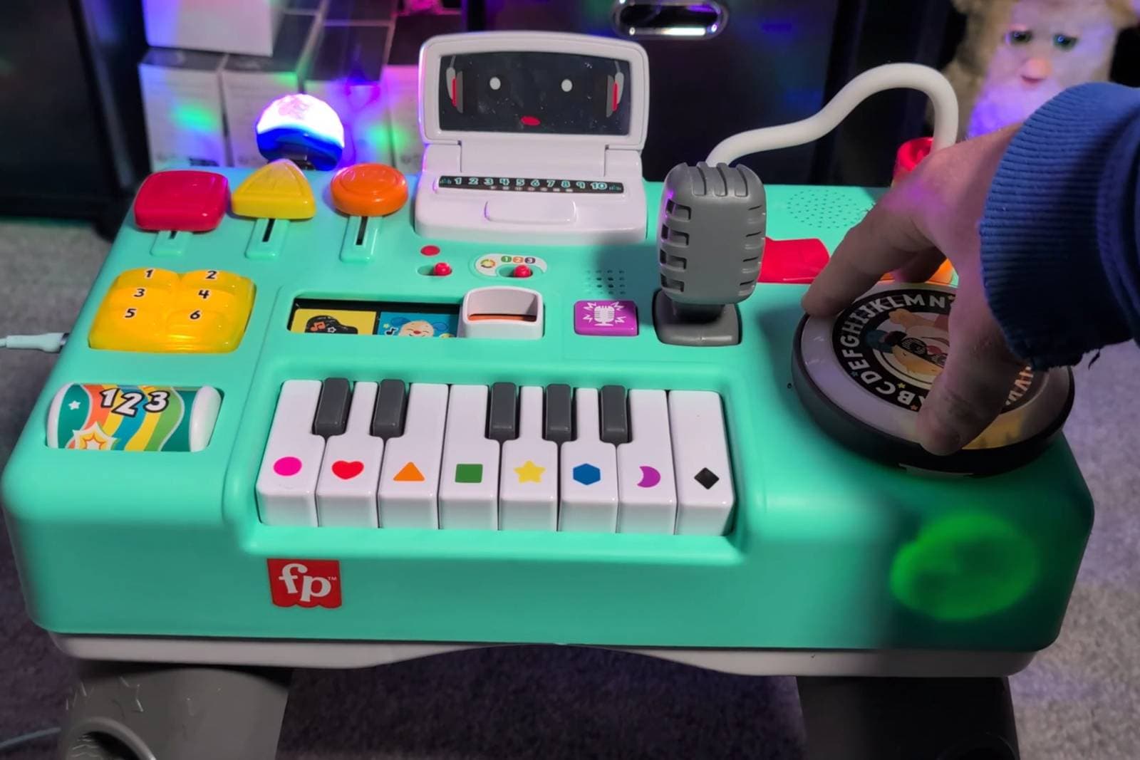 Raspberry Pi Turns a Fisher-Price DJ Table Toy Into a Music Machine